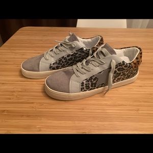 Madden Girl size 9 , never worn